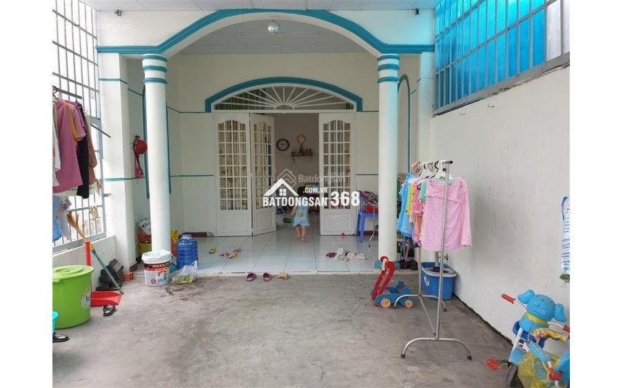 BÁN NHÀ 3 MẶT TIỀN NGUYÊN CĂN TẠI NGÃ TƯ BÀ ĐIỂM, TP.HCM